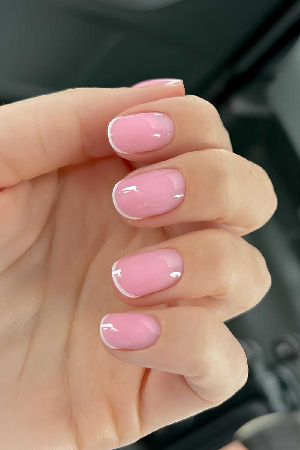 Micro French Mani auf Pinkbasis
