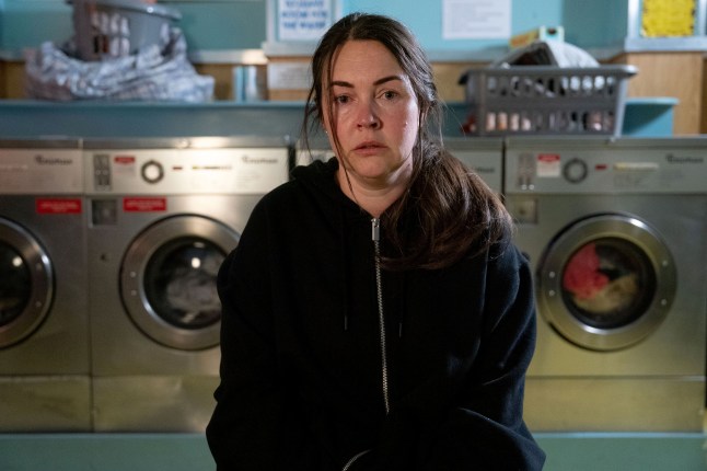 Stacey Slater sieht in Ostendern erschöpft aus