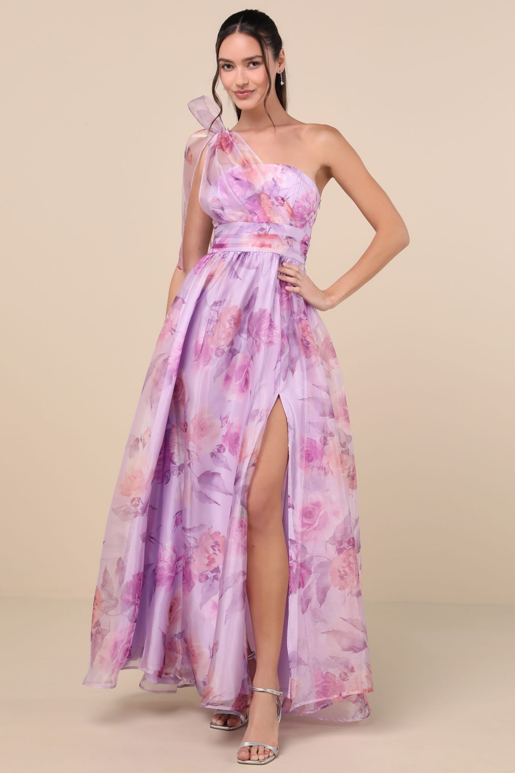 lila florale ein Schulter -Maxikleid